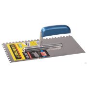 Гладилка штукатурная зубчатая нержавеющая с деревянной ручкой Profi 130х280 мм, 6х6 мм